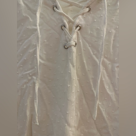 Formal White V-Neck Shirt - Picture 2 of 3